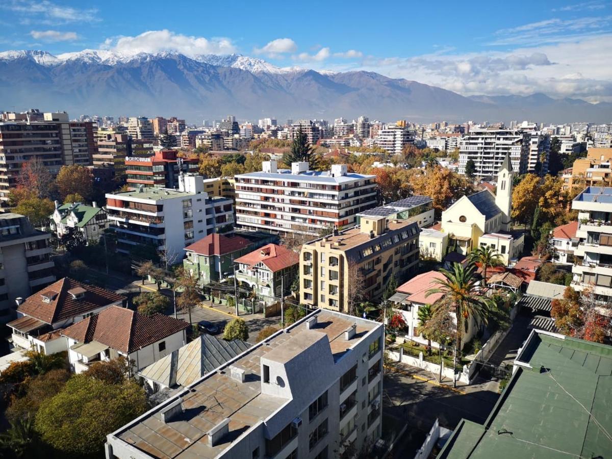Hotel Nodo - El Hotel Que Respira Santiago del Cile Esterno foto